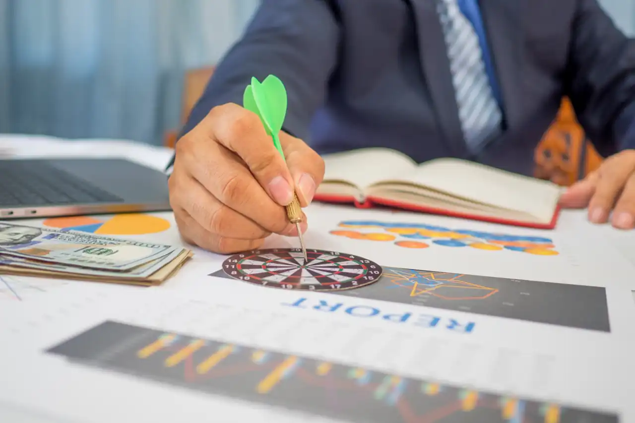 financial clarity and control compressed